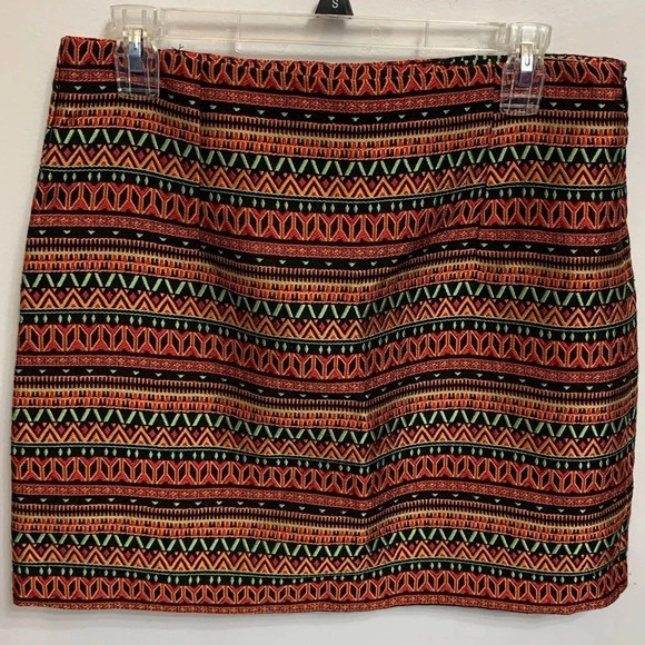 Lulu’s Aztec Zipper Mini Skirt - Picture 1 of 6